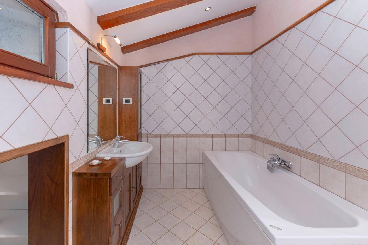 Apartma Koper Pobegi Luaran gambar
