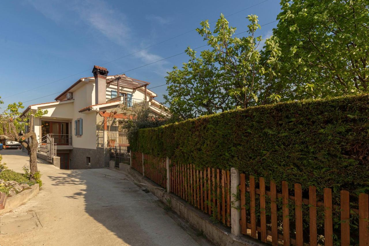 Apartma Koper Pobegi Luaran gambar