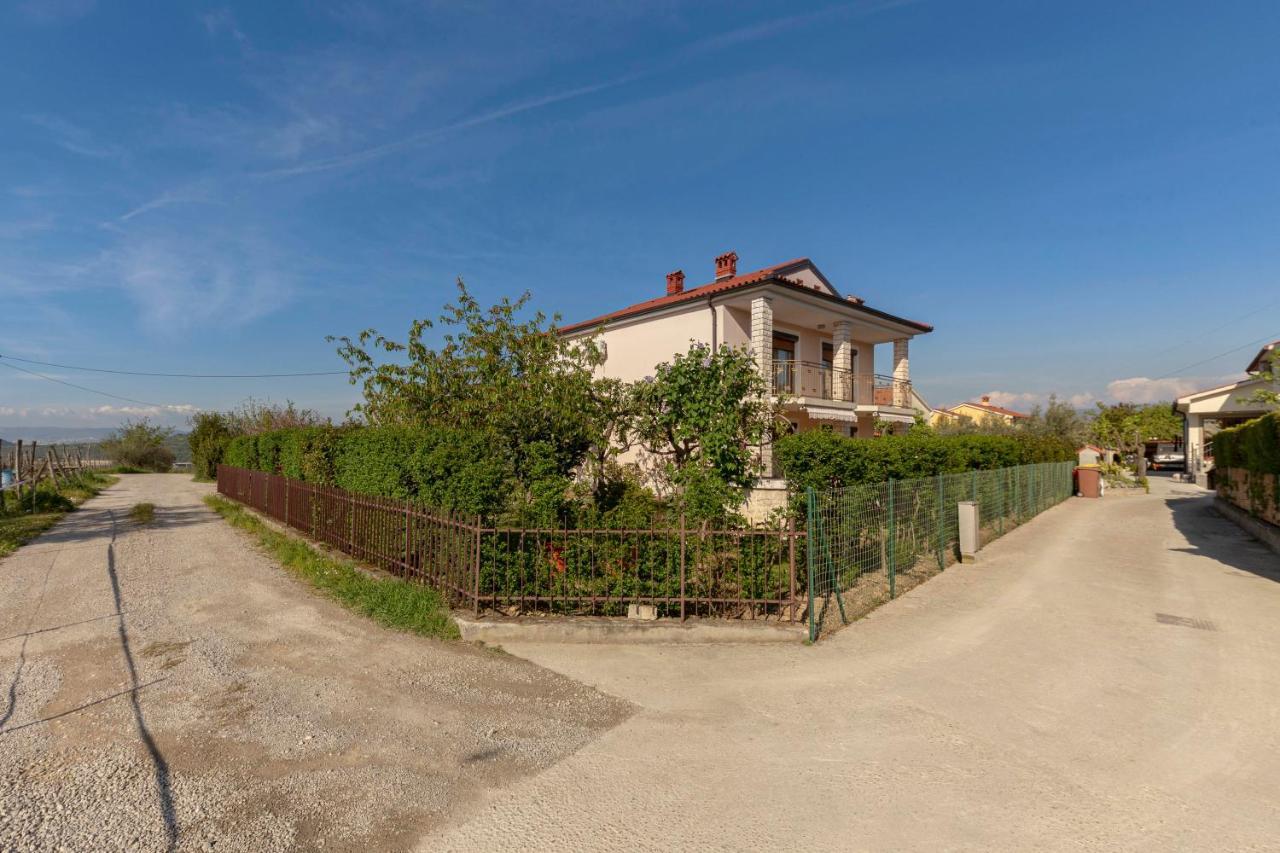 Apartma Koper Pobegi Luaran gambar